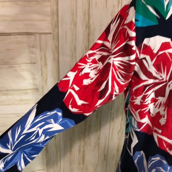 Alfred Dunner women’s size PM floral top - Picture 8 of 9